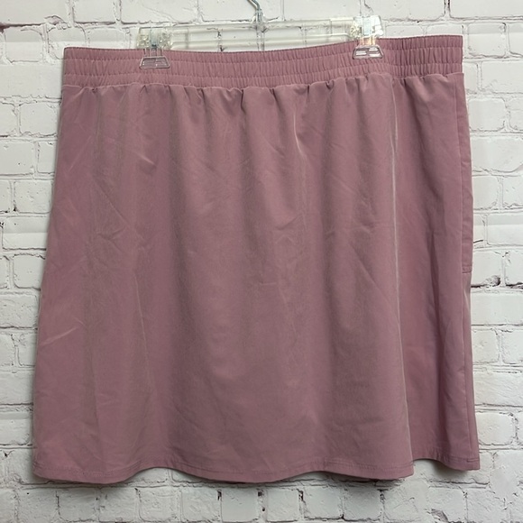 Lemon Way On the Move Stretch Tech Skort - Picture 4 of 10